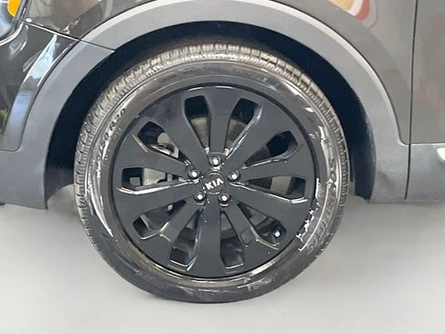 Used 2021 Kia Telluride EX AWD/4WD image 32