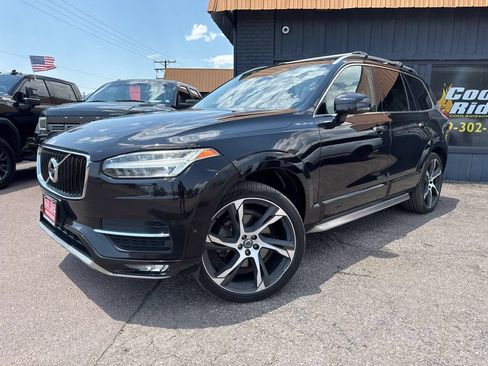 Used 2016 Volvo XC90 T6 Momentum w/ Momentum Plus Package AWD/4WD image 2