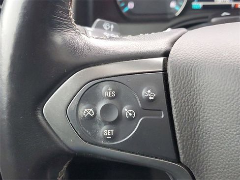 Certified 2019 Chevrolet Suburban LT image 23