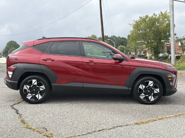 Certified 2025 Hyundai Kona SEL FWD image 14