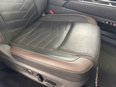 Used 2025 Nissan Pathfinder Platinum w/ Cargo Package AWD/4WD image 36