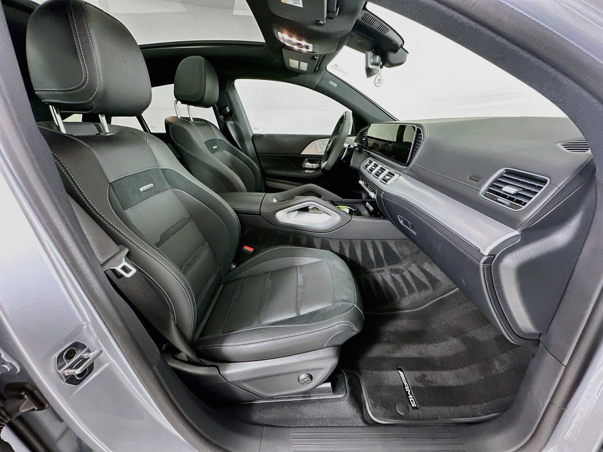 Certified 2026 Mercedes-Benz GLE 53 AMG 4MATIC Coupe image 31