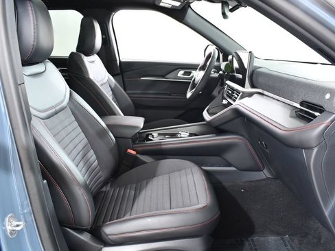 New 2026 Ford Explorer ST-Line AWD/4WD image 10