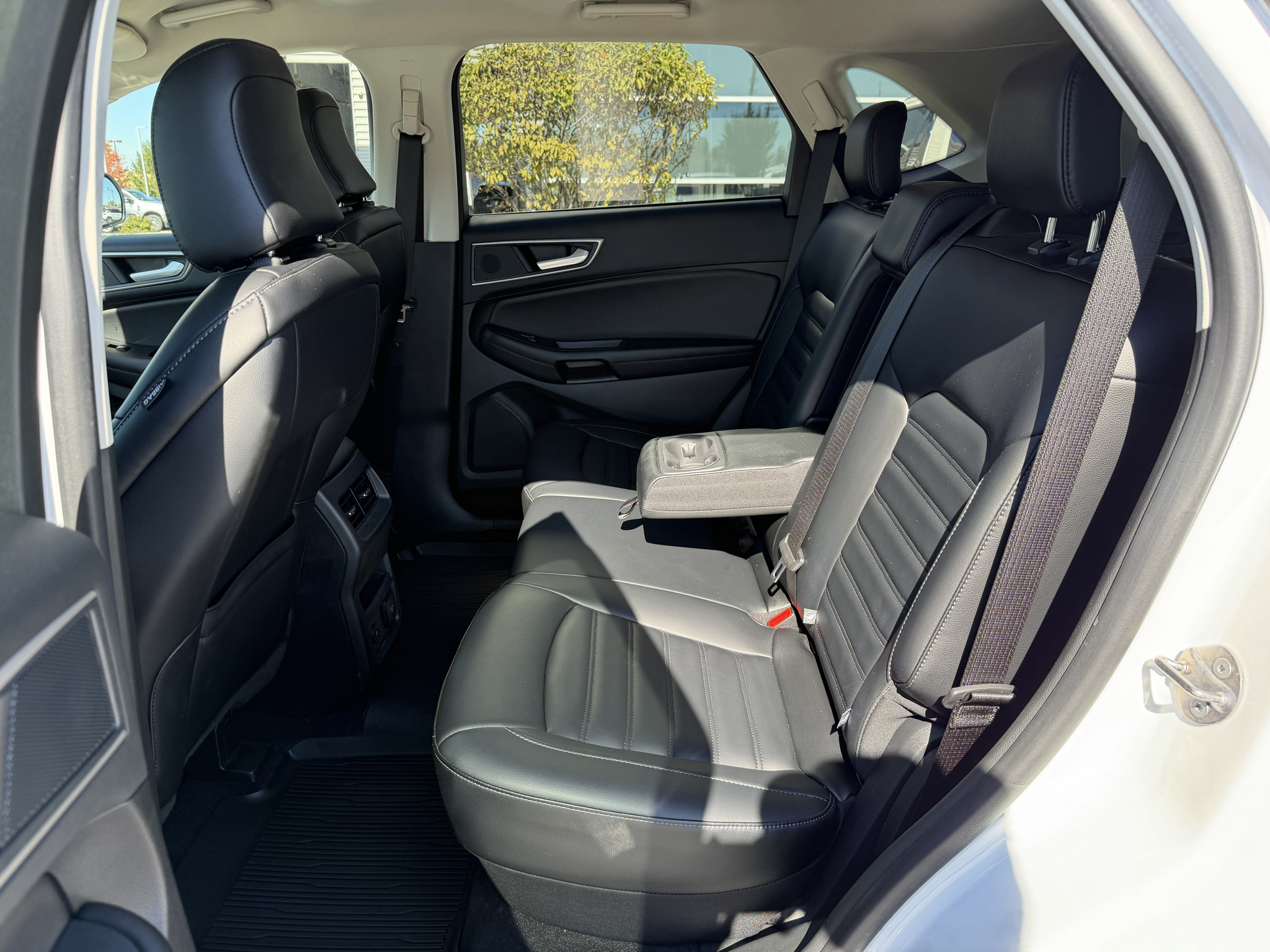 Used 2024 Ford Edge SEL w/ Convenience Package AWD/4WD image 21