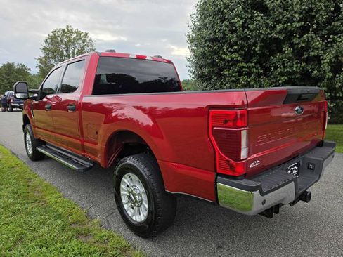 Used 2021 Ford F250 XLT w/ XLT Value Package AWD/4WD image 8