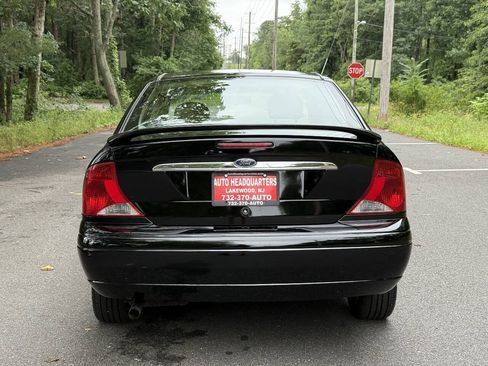 Used 2002 Ford Focus ZTS FWD image 7