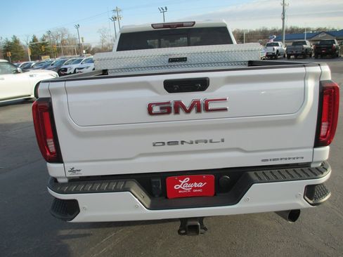 Used 2022 GMC Sierra 2500 Denali w/ Denali Ultimate Package image 4