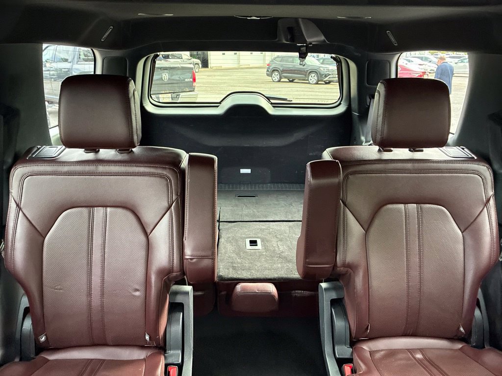 Used 2024 Ford Expedition Limited AWD/4WD image 57