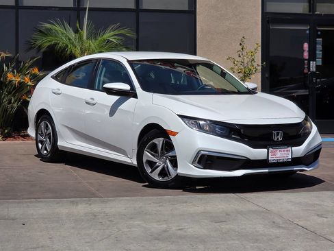 Used 2019 Honda Civic LX image 3