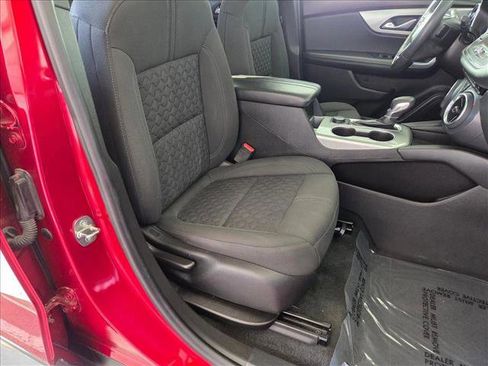 Used 2021 Chevrolet Blazer LT image 18