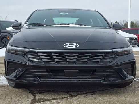 New 2026 Hyundai Elantra SEL Sport image 16