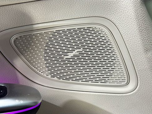 Used 2023 Mercedes-Benz C 300 4MATIC Sedan image 32