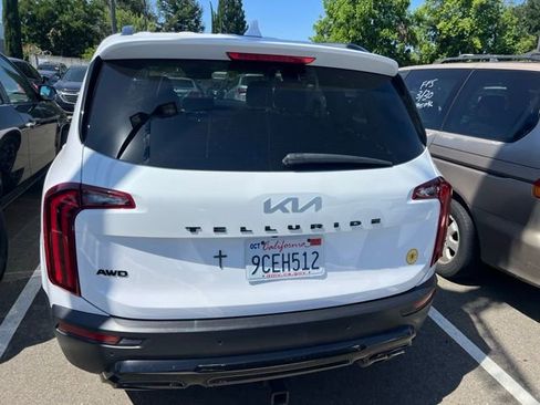 Used 2022 Kia Telluride SX w/ SX Prestige Package AWD/4WD image 11