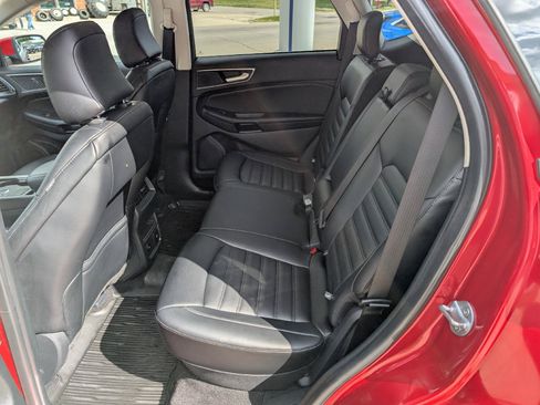 Used 2024 Ford Edge SEL w/ Convenience Package AWD/4WD image 12