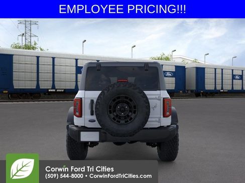 New 2026 Ford Bronco Outer Banks AWD/4WD image 5