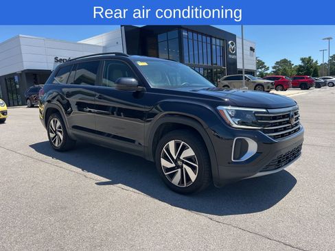 Used 2024 Volkswagen Atlas SE FWD image 4