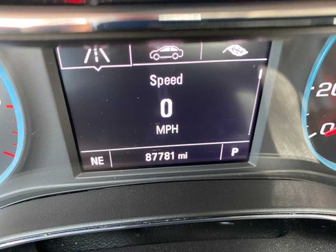 Used 2016 Chevrolet Cruze LS FWD image 9