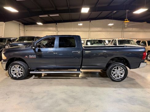 Used 2013 RAM 2500 Tradesman w/ Chrome Appearance Group image 6