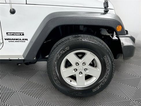 Used 2017 Jeep Wrangler Unlimited Sport w/ Quick Order Package 24S image 24