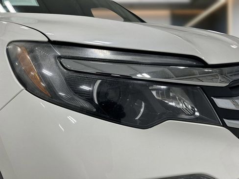 Used 2018 Honda Pilot EX image 10