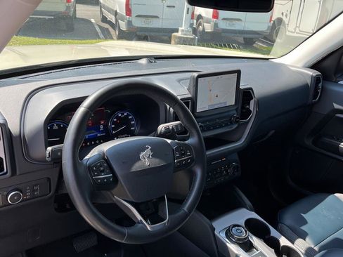 Used 2024 Ford Bronco Sport Outer Banks w/ Tech Package AWD/4WD image 9