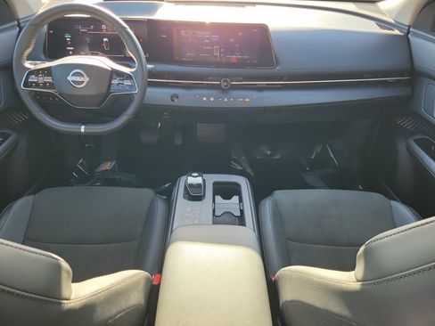 Certified 2023 Nissan Ariya FWD image 15