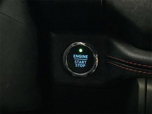 Used 2023 Ford Expedition Limited image 22