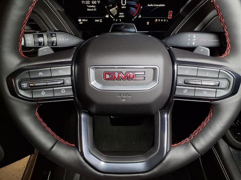 New 2026 GMC Yukon AT4 Ultimate w/ LPO, Floor Liner Package AWD/4WD image 20