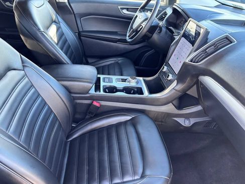Used 2022 Ford Edge SEL AWD/4WD image 14