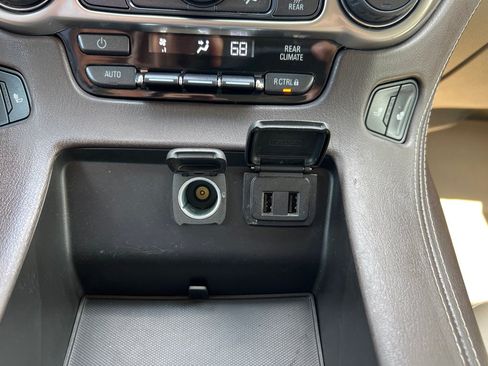 Used 2016 Chevrolet Tahoe LT RWD image 23