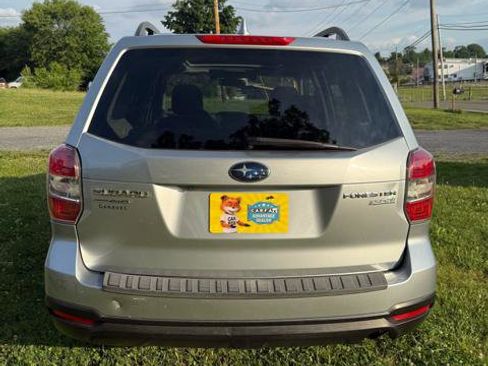 Used 2016 Subaru Forester 2.5i Premium AWD/4WD image 7