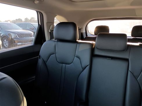 New 2026 Kia Sorento S w/ S Panoramic Sunroof Package image 12