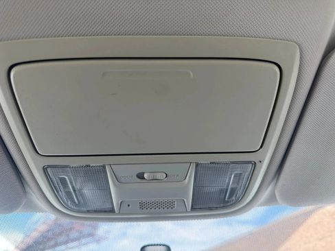 Used 2015 Honda CR-V LX image 23