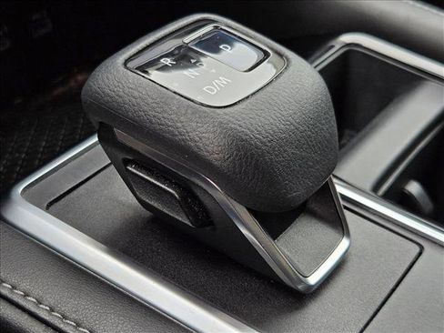 Used 2022 Nissan Pathfinder SV FWD image 18