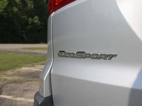 Used 2019 Ford EcoSport SE AWD/4WD image 10