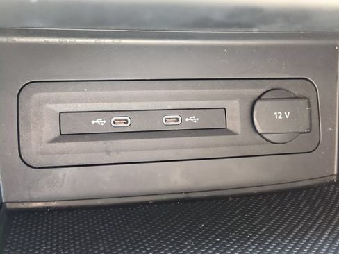 Certified 2023 Volkswagen Atlas SE FWD image 23