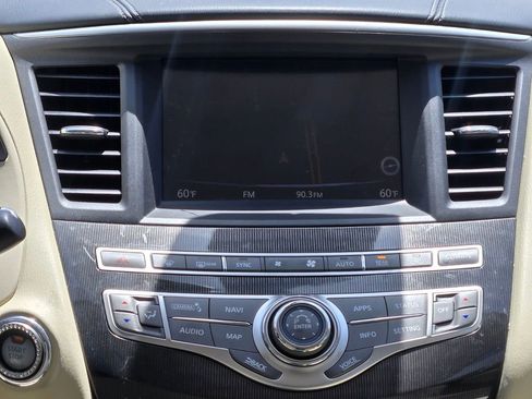 Used 2020 INFINITI QX60 Luxe w/ Essential Package FWD image 18