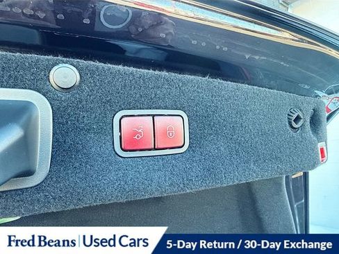 Used 2020 Mercedes-Benz S 560 4MATIC Sedan image 32