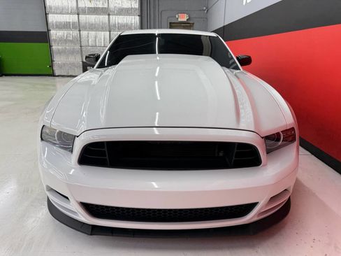 Used 2013 Ford Mustang GT Premium w/ Comfort Pkg image 38