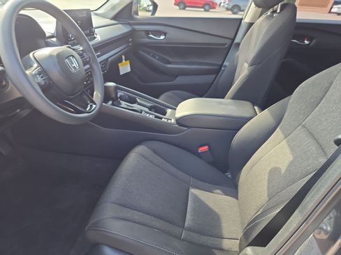 Used 2024 Honda Accord EX image 15