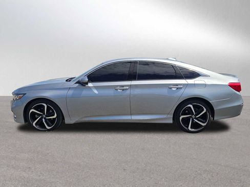Used 2019 Honda Accord Sport image 6