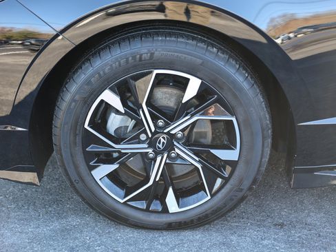 Certified 2025 Hyundai Sonata SEL image 10