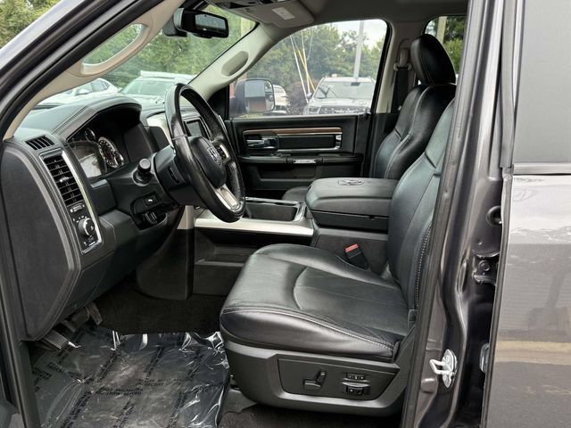 Used 2017 RAM 1500 Laramie w/ Convenience Group AWD/4WD image 11