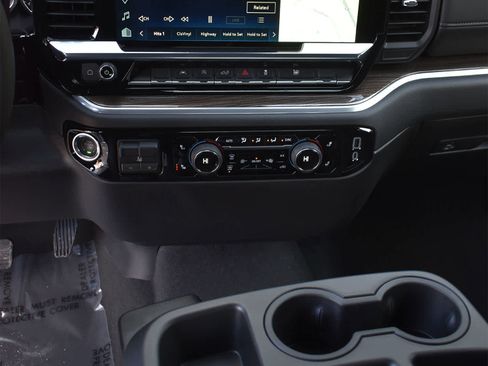 New 2026 Chevrolet Silverado 1500 LT image 14