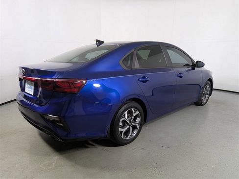 Used 2020 Kia Forte LXS image 7