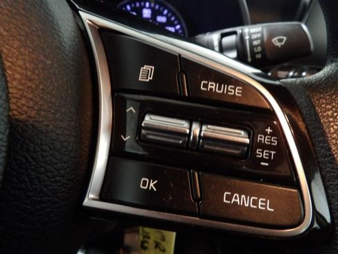 Used 2020 Kia Forte LXS image 17