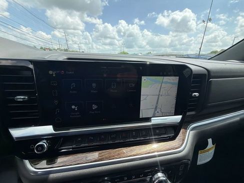 New 2026 GMC Sierra 1500 Elevation w/ Elevation Premium Package AWD/4WD image 16