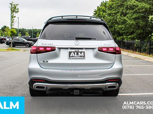 Used 2024 Mercedes-Benz GLS 450 4MATIC image 11
