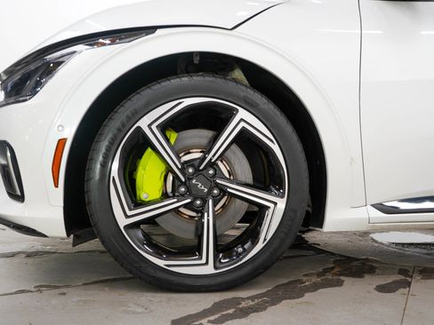 Used 2023 Kia EV6 GT AWD/4WD image 23