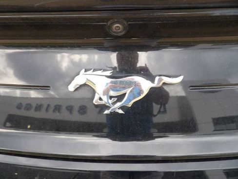 Used 2023 Ford Mustang Coupe RWD image 18